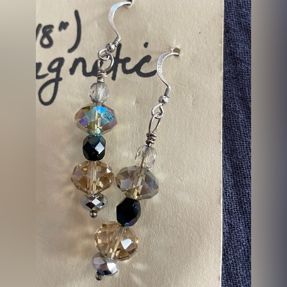 Beautiful Handmade Crystal Necklace and Earring Set - Picture 2 of 4